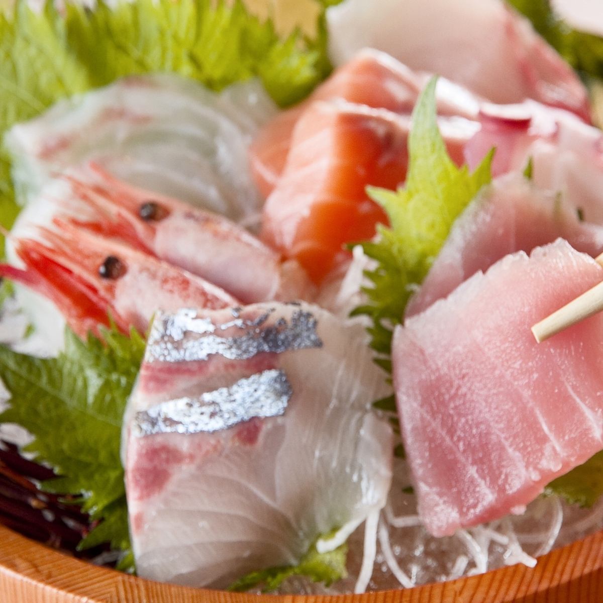 名物！かんぱちの藁焼きが旨い！漁師直送の新鮮な魚介類をご用意