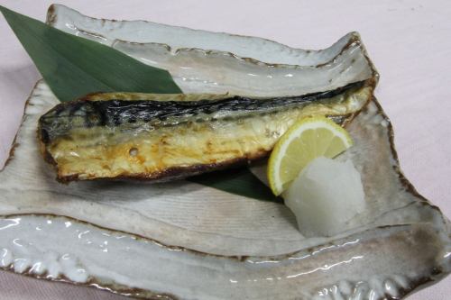 烤鹹鯖魚