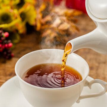 紅茶（ホット・アイス/ミルク・レモン ）