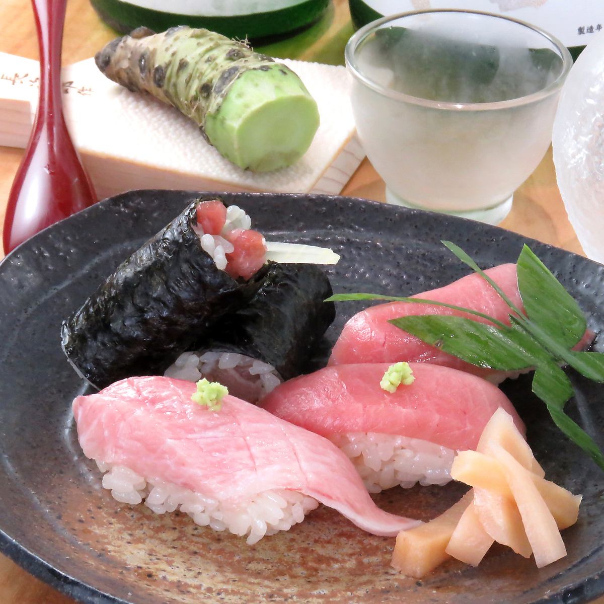 職人が握る自慢のお寿司はデートやご夫婦でのご利用に最適！