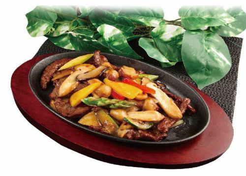 Stir-fried beef and oyster sauce