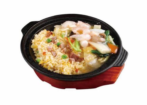 Seafood sauce, iron pan fried rice
