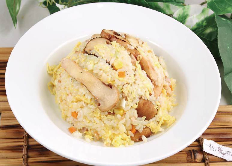 Fried rice with matsutake mushroom