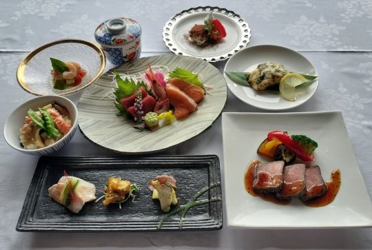 VIP向け☆豪華絢爛牛肉ローストの付く「ゆめぜんぽてとプレミアムコース」(飲み放題付)