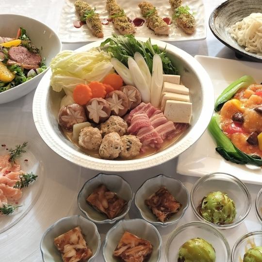 厚真産放牧豚使用のコク旨味噌鍋の「忘新年会スタンダードコース」（飲み放題付）