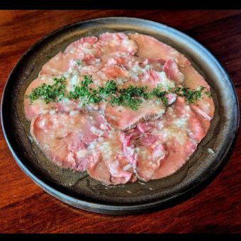 牛タンカルパッチョ