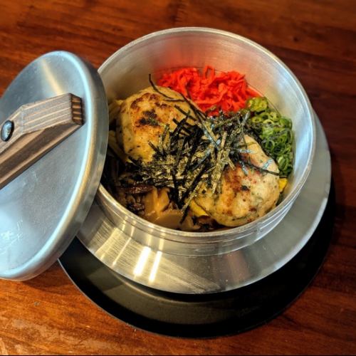 鶏つくねの奄美鶏飯釜飯