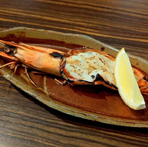 有頭大えびの焦がしレモンバター焼き