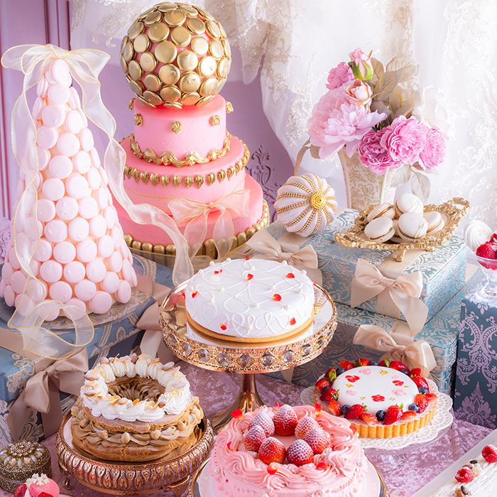 ランチ、ディナービュッフェや、テーマ性のあるスイーツビュッフェをご提供