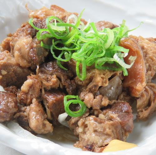 Stewed beef tendon / Stewed offal