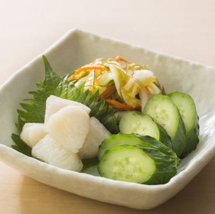 Pickled vegetables platter / Namul platter / Caesar salad