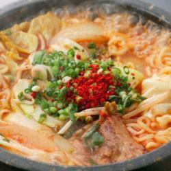 야채 듬뿍 한국신라면