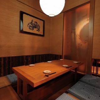 2名様から60名様の個室も各種あります。中規模の会社宴会、プライベート飲み会など色々なシーンでご利用ください。雰囲気もお洒落で、プライベート感たっぷりです！各種宴会にも使いやすい。