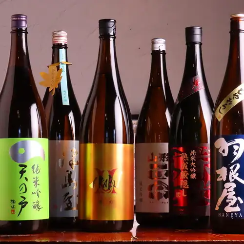 If you want to enjoy local Iwate sake or sake from other prefectures, head to "Jo-i"!