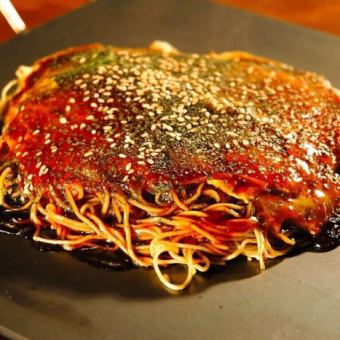 飲み放題付《各種ご宴会に♪》名物だし巻きたまご/せせり/コーネ/お好み焼など全9品4000円コース