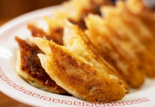 「よしこ」の餃子