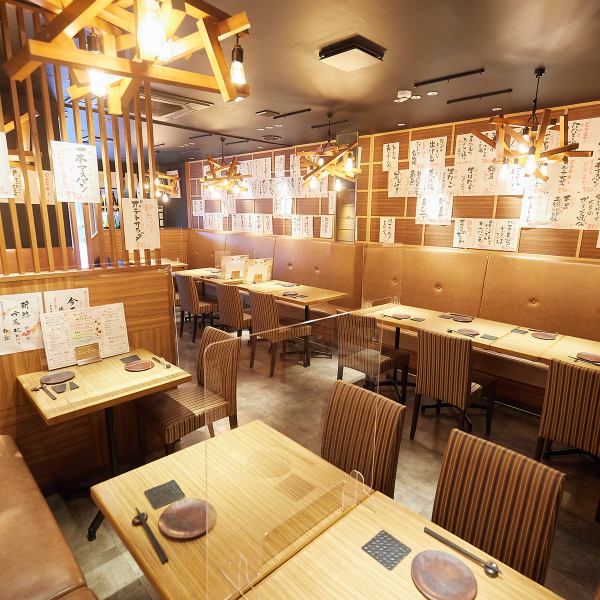 [Easy to go near the station ◎] We will prepare seats that are perfect for various banquets according to the number of people.It can be reserved for 30 to 40 people ♪ We have a reasonable course with plenty of all-you-can-drink for 2 hours and 30 minutes from 3600 yen (tax included), so feel free to change the number of people and budget. Please contact us!