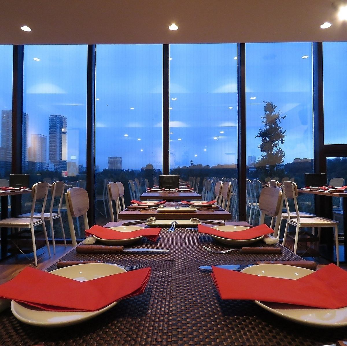 歓送迎会はシュラスコで賑やかに！最大60名様可、個室もあり