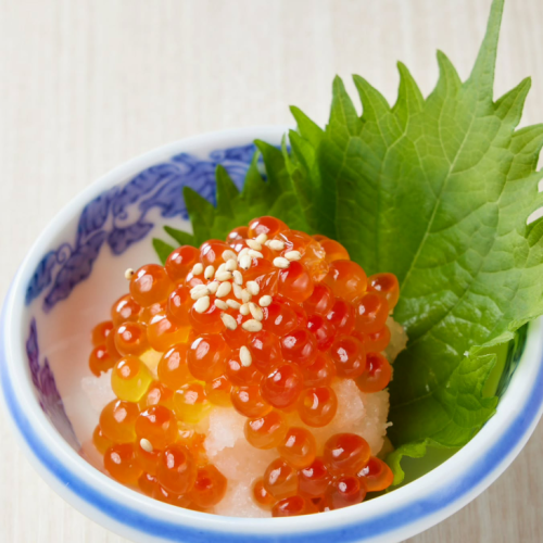 Grated daikon radish and salmon roe