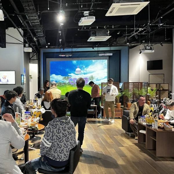 The latest equipment in a spacious space! Up to 40 people can be registered at the same time.We also have a spacious VIP room! You can also use it for the second party.Lesson pros are also available♪ Please feel free to use it for golf lessons as well!