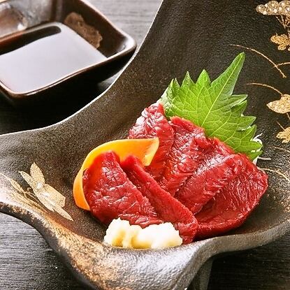 Horse sashimi (from Hachiryu)
