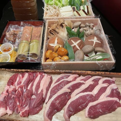 Wadoko Hot Pot Set (3-4 servings) "A luxurious duck hot pot set that combines rare Wadoko and Yamato chicken."