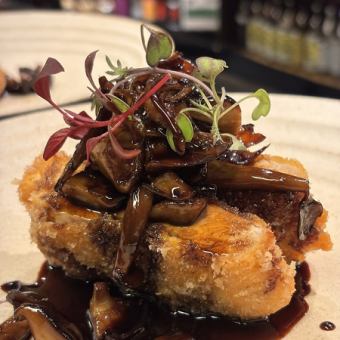 大和肉鶏・こだわり野菜の料理＋倭鴨　　　　　デートや飲み会にいかがですか♪