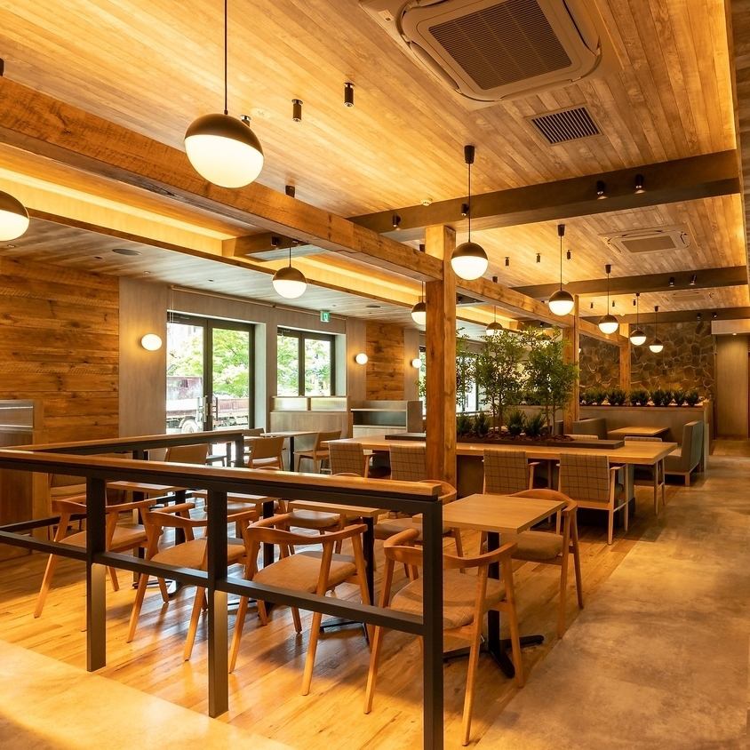 最大貸切は70名OK！部分貸切もご相談ください！