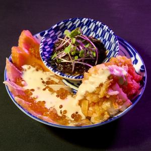 サカバ特製！サーモンづくしのこぼれ寿司