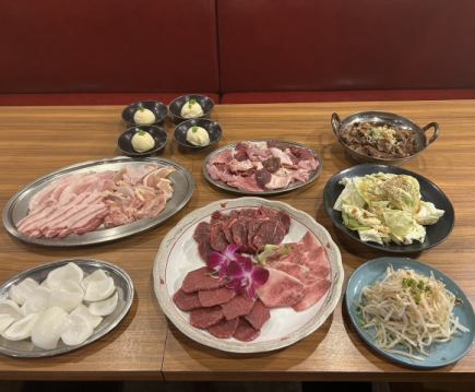 【5500円 焼肉コース】4名様から＜90分飲み放題付き！＞