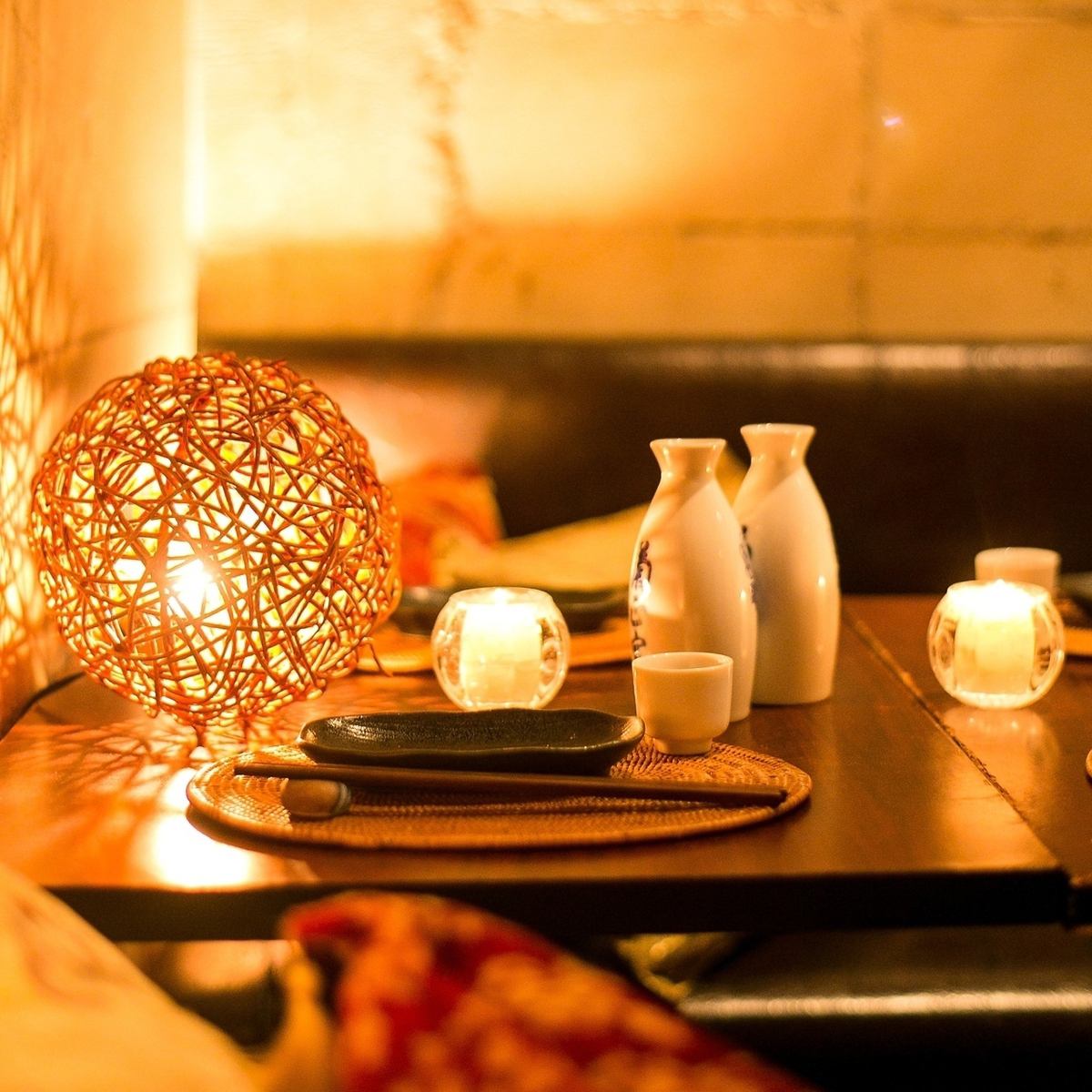 カップルでのご利用にもオススメの2名様用個室もあり