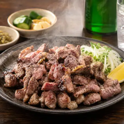 C【3時間飲み放題付】若鶏の炙り焼き鳥含む9品食べ放題【3480円】金土祝前2時間制