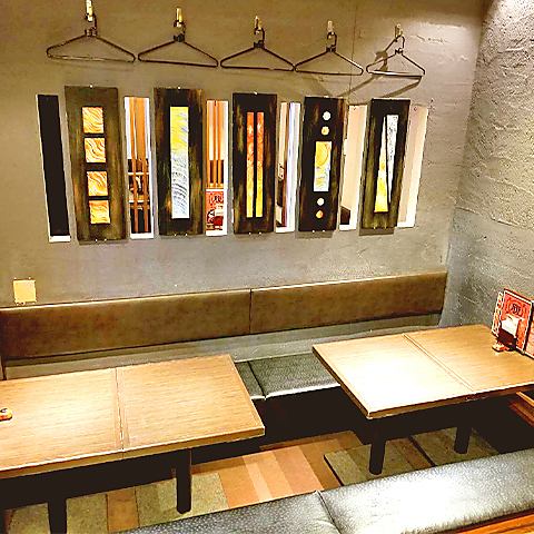 団体様でもOKな掘りごたつ式テーブル席をご用意！
