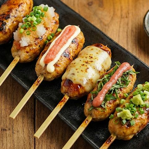 自慢の炭火焼きつくね