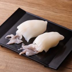 Squid sushi (2 pieces)