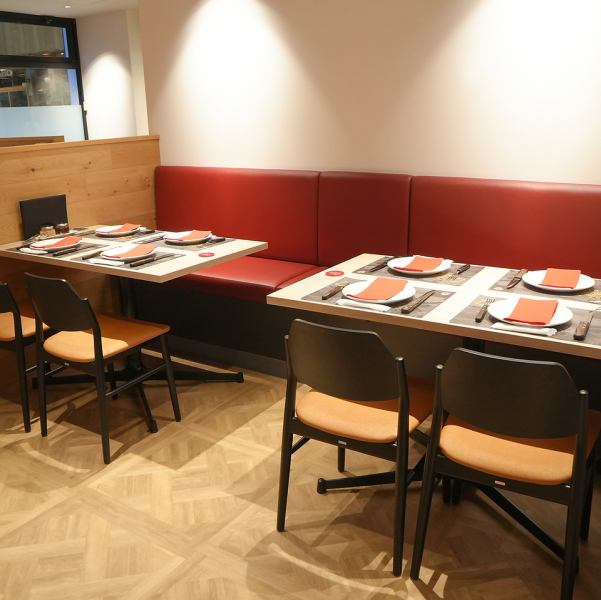 ◆カップル様・デート利用・記念日利用、お客様ごとの席間隔や、来店状況でご案内テーブルを配慮いたします◆平和通駅周辺でおしゃれなビアレストラン《アレグリア小倉》3名様以上や5～6名様の中規模利用、団体様の歓迎会も大歓迎♪各種企業パーティーやウエディングの二次会にもお店を貸切ご相談も◎※画像は系列店です