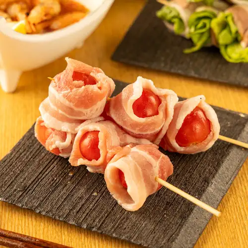 炭火香るプチトマト巻き串