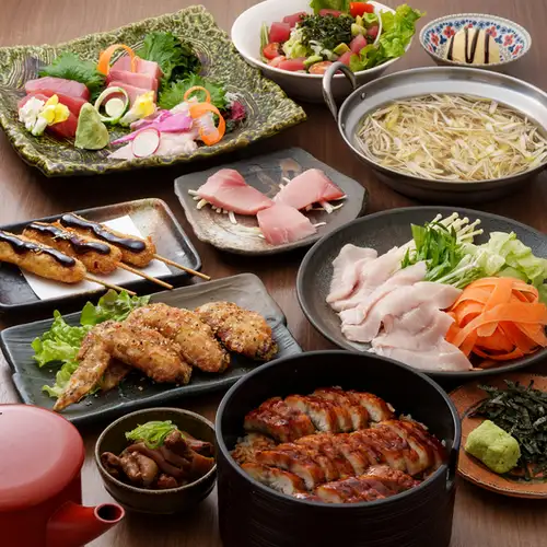 ■Enjoy the finest seafood! A special course featuring seasonal fresh fish sashimi and fragrant eel.