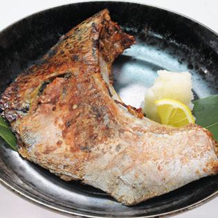 Grilled tuna kama with salted koji