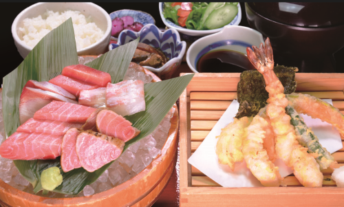 Tempura and fatty tuna sashimi set meal