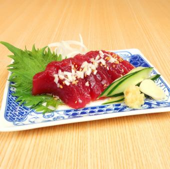 レバ刺しみたいな、かつお。