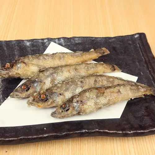Deep-fried Japanese deep-sea smelt [4 pieces]