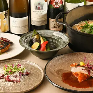 You can fully enjoy the luxurious appeal of the Akita beef fillet course.