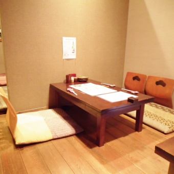 【1st Floor】 The ideal seat for 2 people.