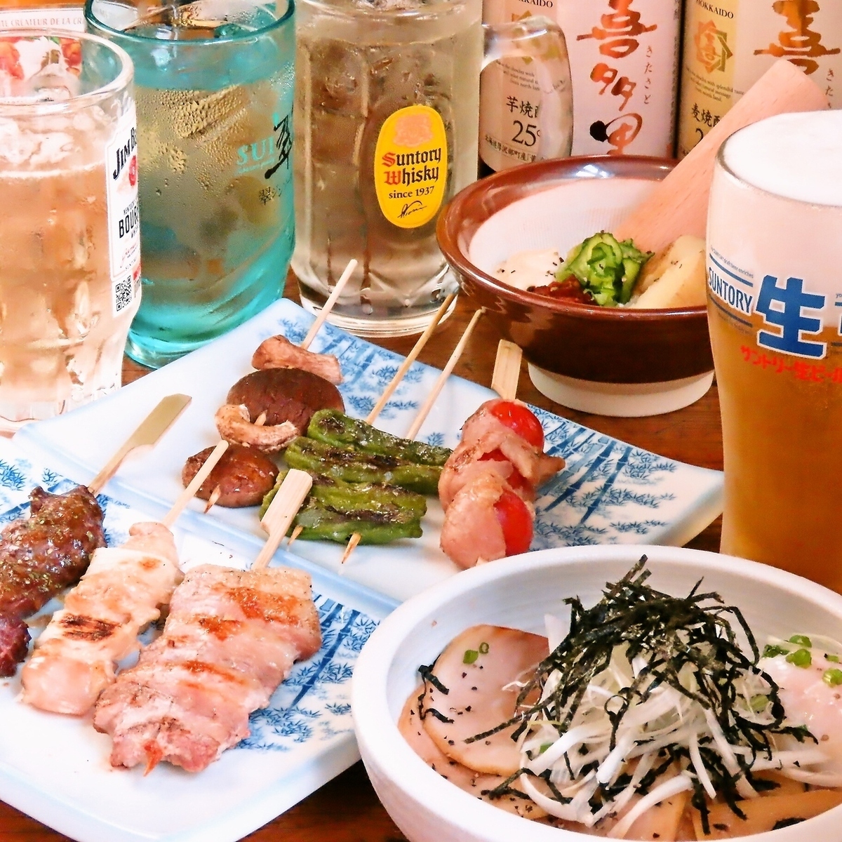 とり串、豚串、牛串、ラム串と様々な串料理もご提供しております