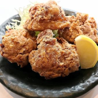 Moist and juicy! Deep-fried young chicken