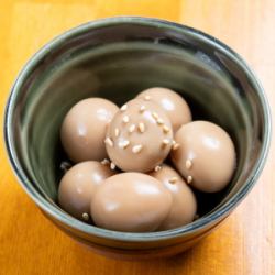 染み染みうずらの煮卵