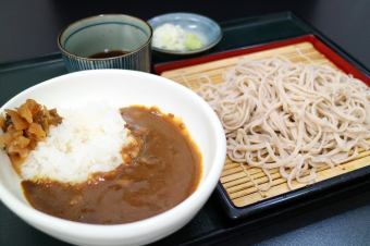 ミニカレーとせいろ蕎麦のセット