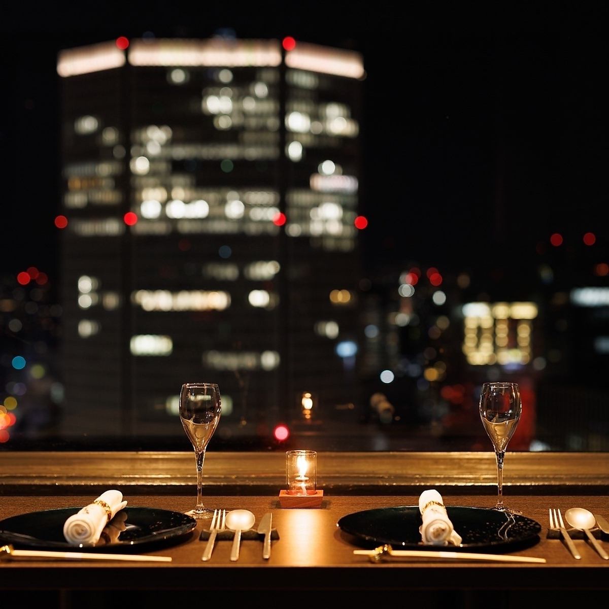 《大阪駅ビル最上階33階》夜景と鉄板焼を堪能できる特別空間♪