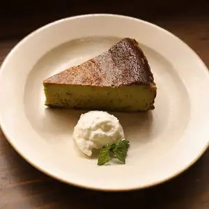 抹茶バスクチーズケーキ